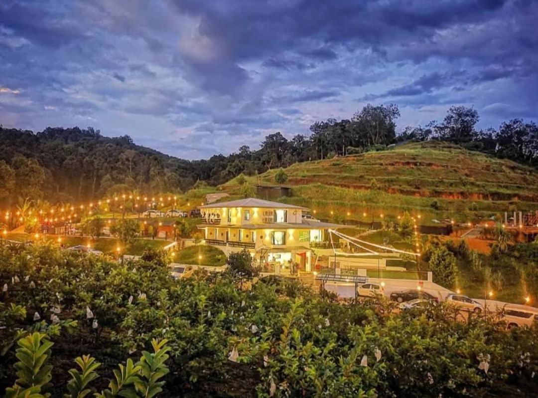 I Do Farmstay Bukit Mertajam Esterno foto